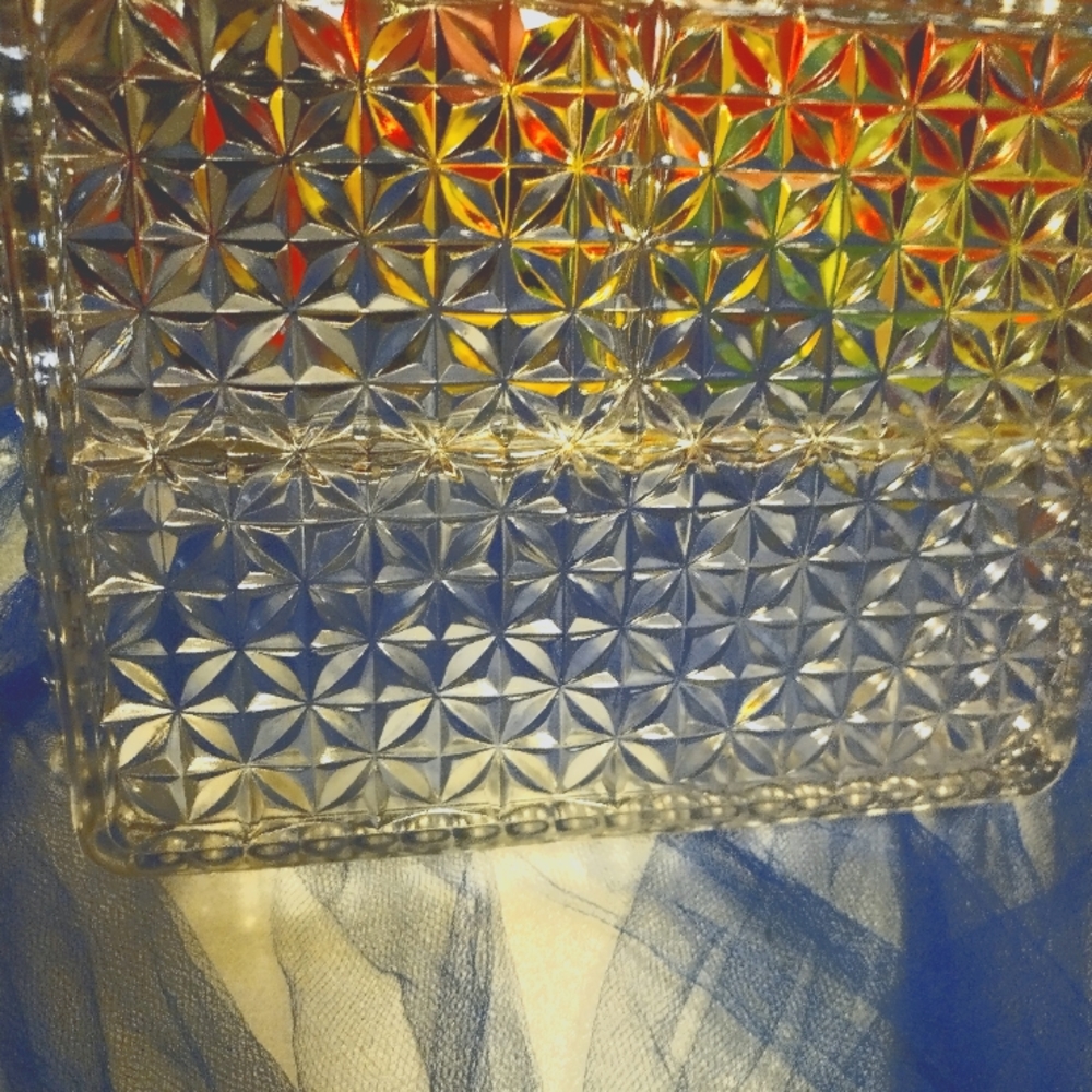Small Rectangular Crystal Dish - Picture 5 of 5